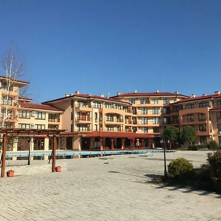 Apartament 1 *